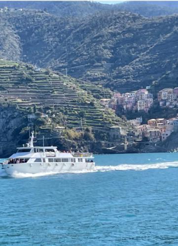 0C933A11-25BE-4DF6-981A-706E62953E4A